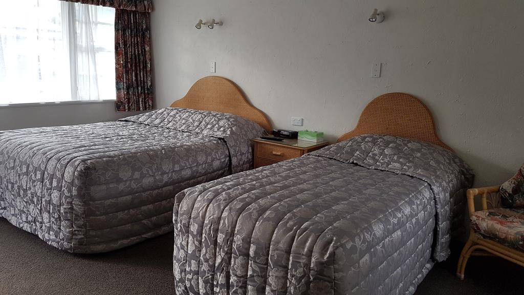 تايهيب Coachman Motel المظهر الخارجي الصورة
