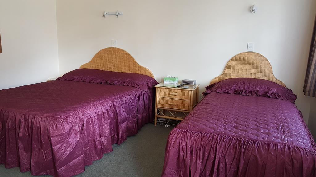 تايهيب Coachman Motel المظهر الخارجي الصورة